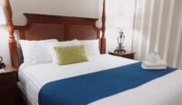 Bed scarf 1